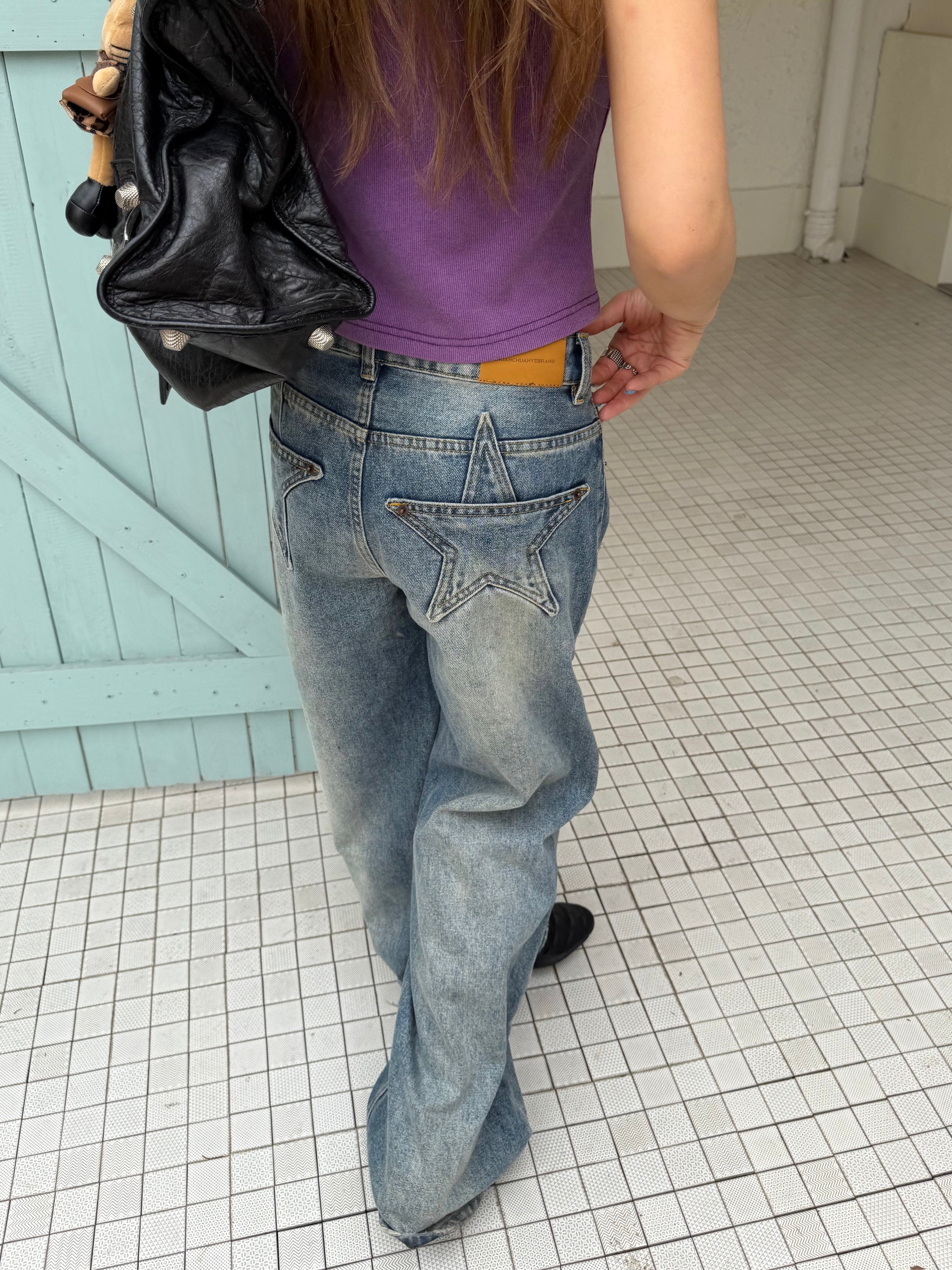 CCYE LOW-RISE STRAIGHT STAR PATTERN JEANS