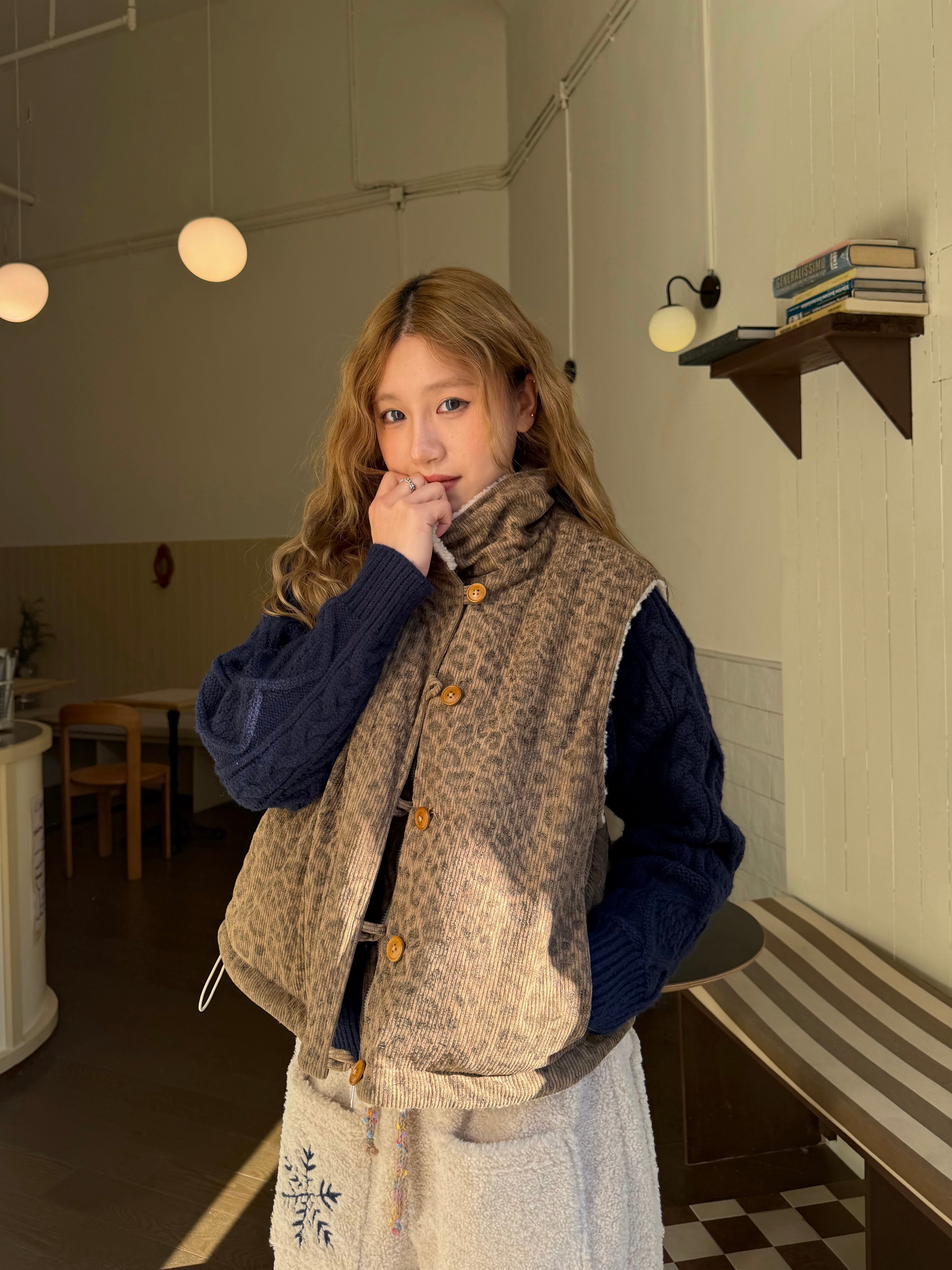 CCYE LEOPARD PRINT CORDUROY VEST