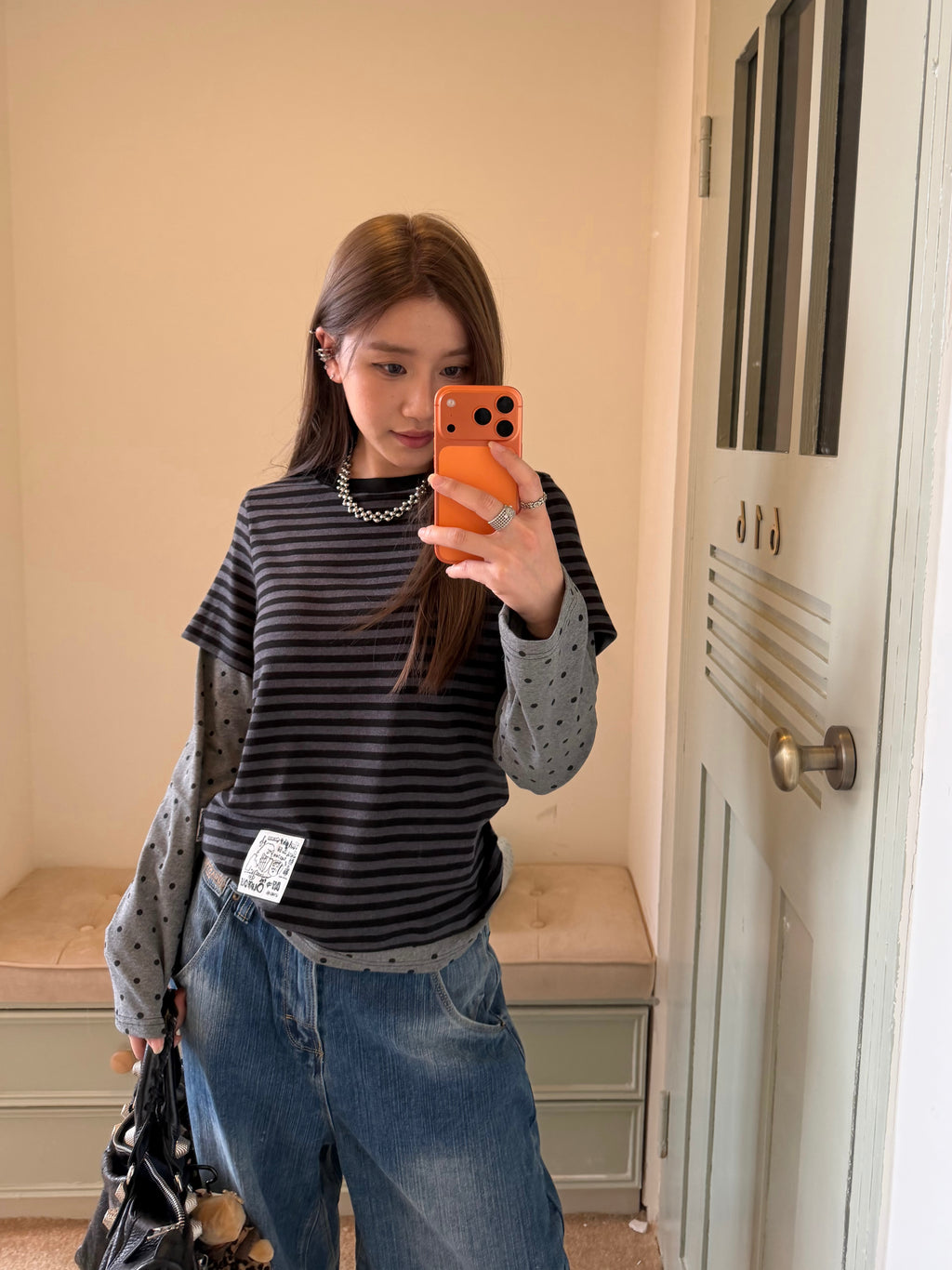 CCYE　FAKE TWO-PIECE REGULAR SHOULDER LONG SLEEVE TEE