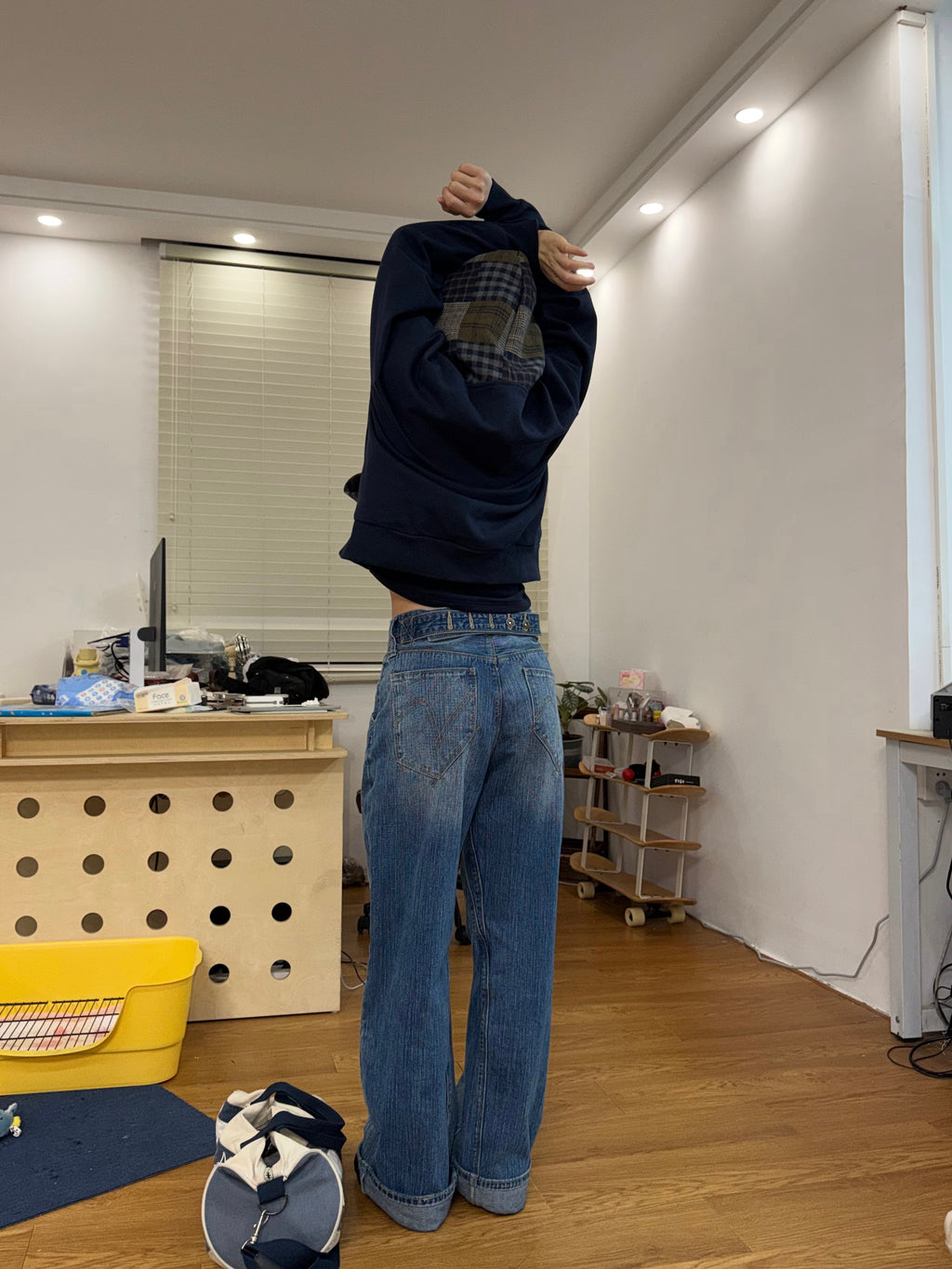 CCYE LOOSE STRAIGHT LEG JEANS