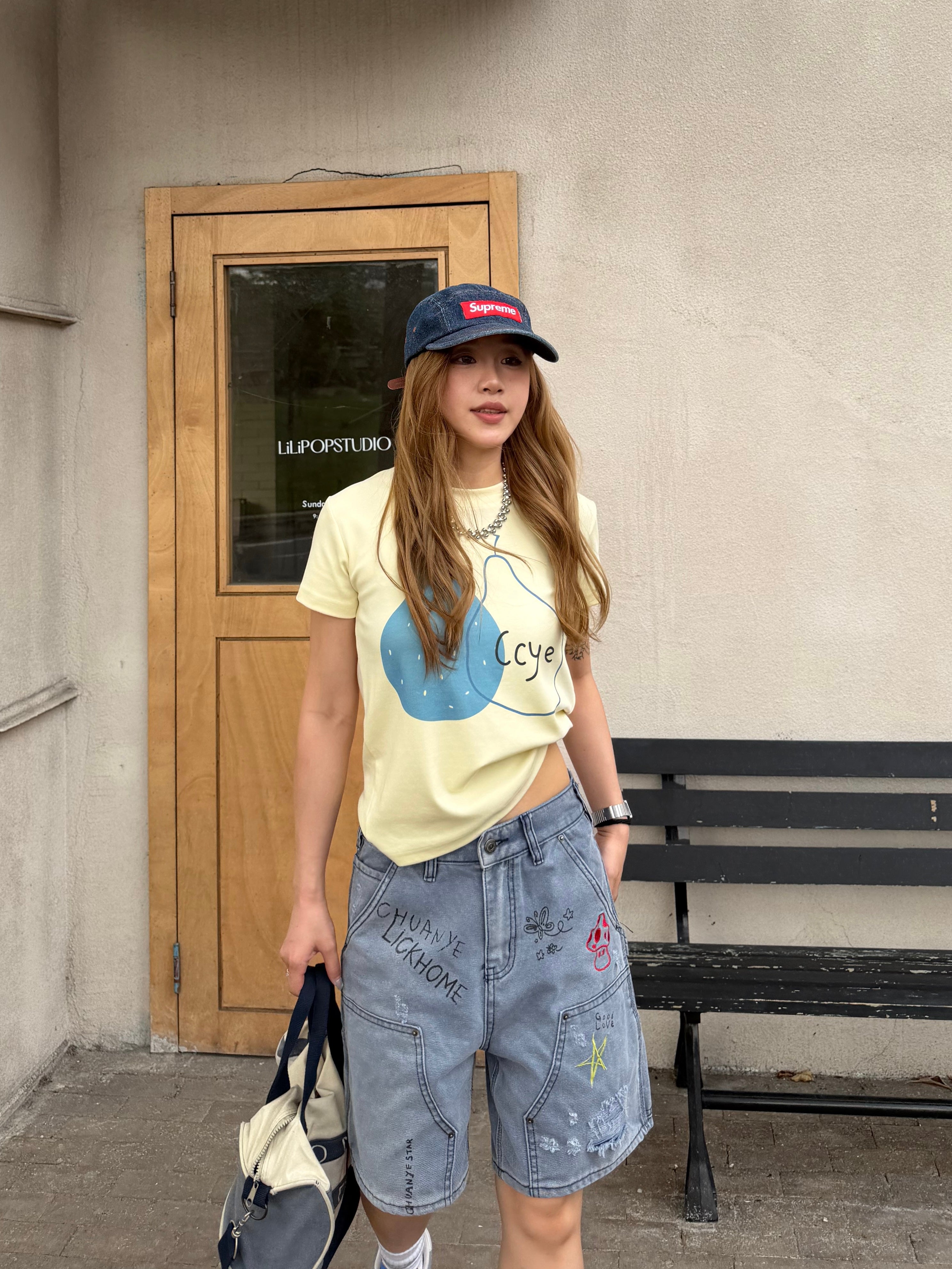 CCYE ORIGINAL EMBROIDERED PRINTED DISTRESSED DENIM FIVE-POINT SHORTS