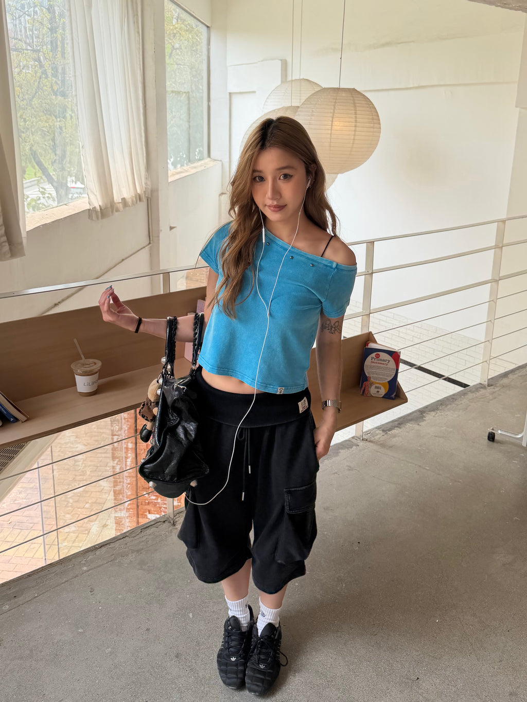 CCYE LOW WAIST WASHED TURN-UP WAIST CAPRI SHORTS