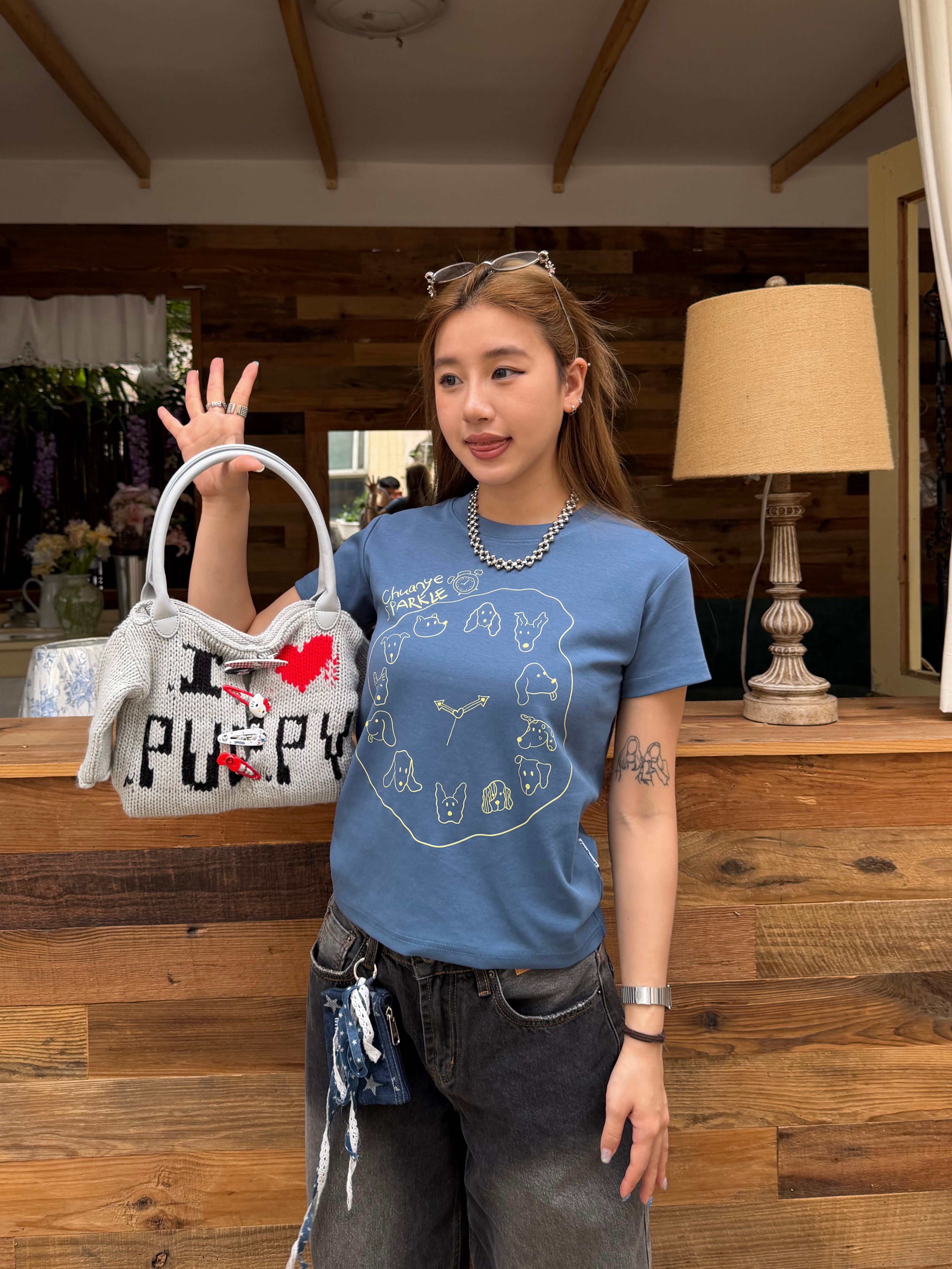 CCYE ORIGINAL REGULAR SHOULDER SHORT SLEEVE T-SHIRT WITH SIMPLE DOG & CLOCK PRINT