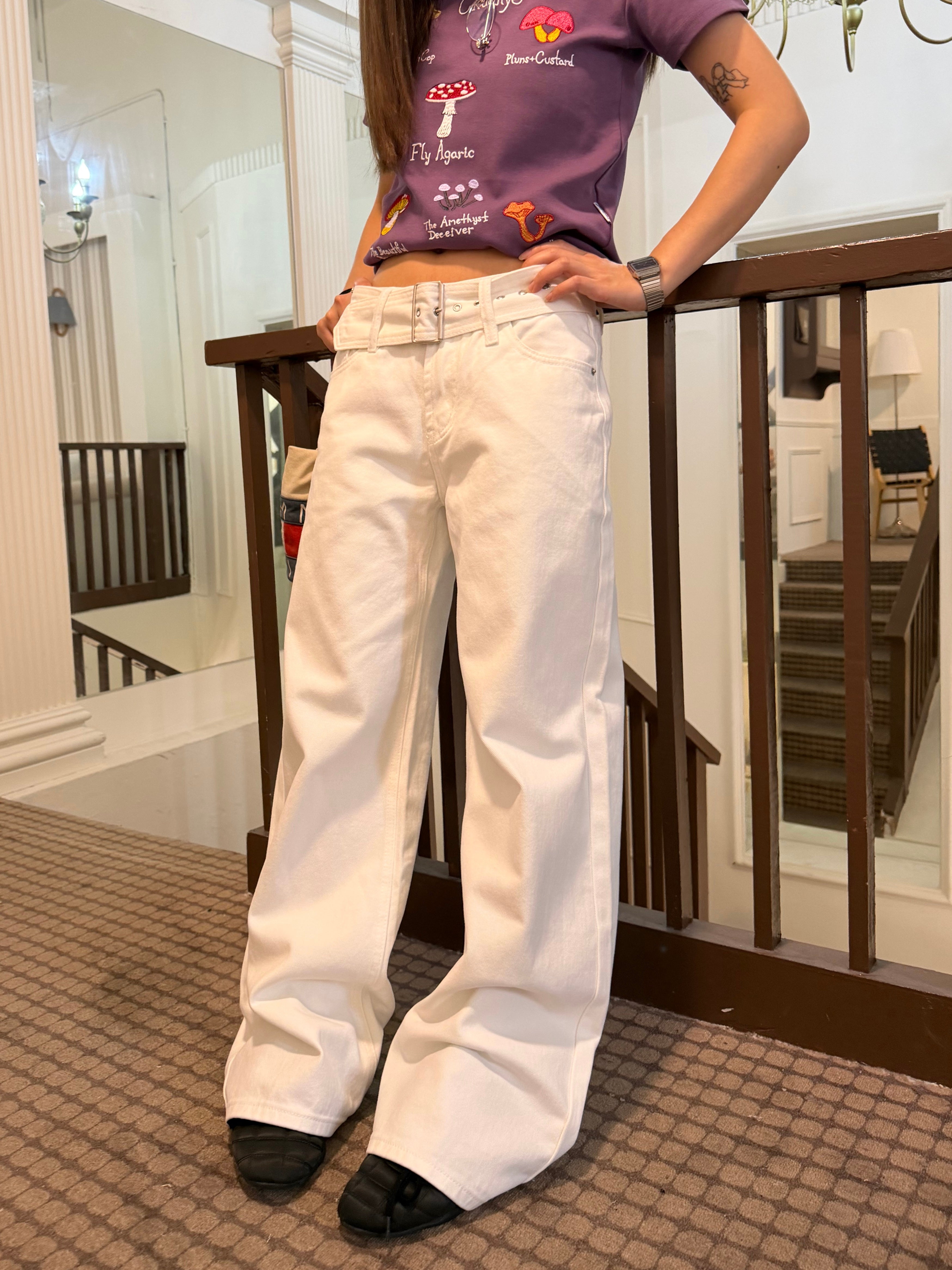 CCYE MID LOW RISE STRAIGHT WHITE JEANS